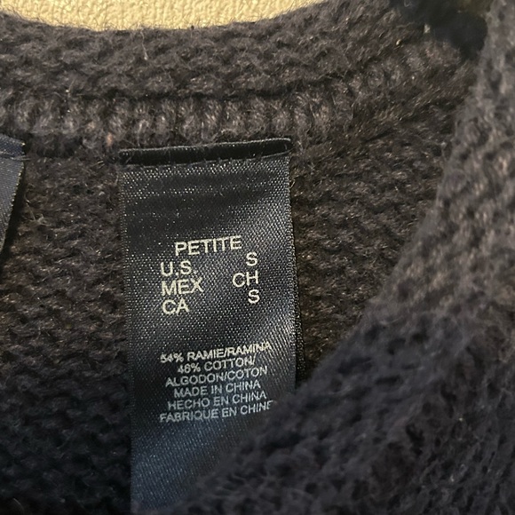 Crazy horse | Black Sweater with Yellow and White Design | Size petite - Picture 4 of 6